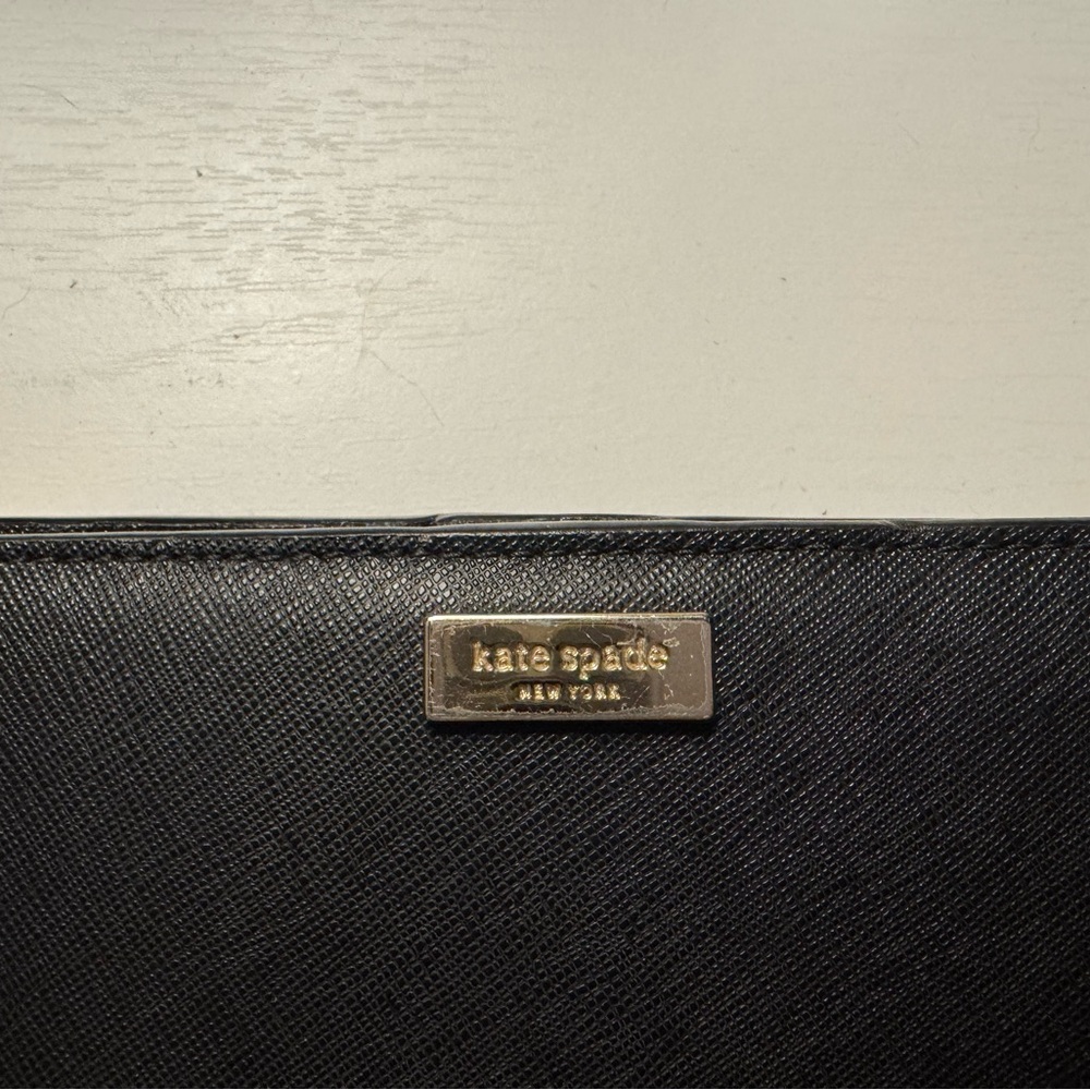 Kate Spade Bifold Wallet - Picture 2 of 5